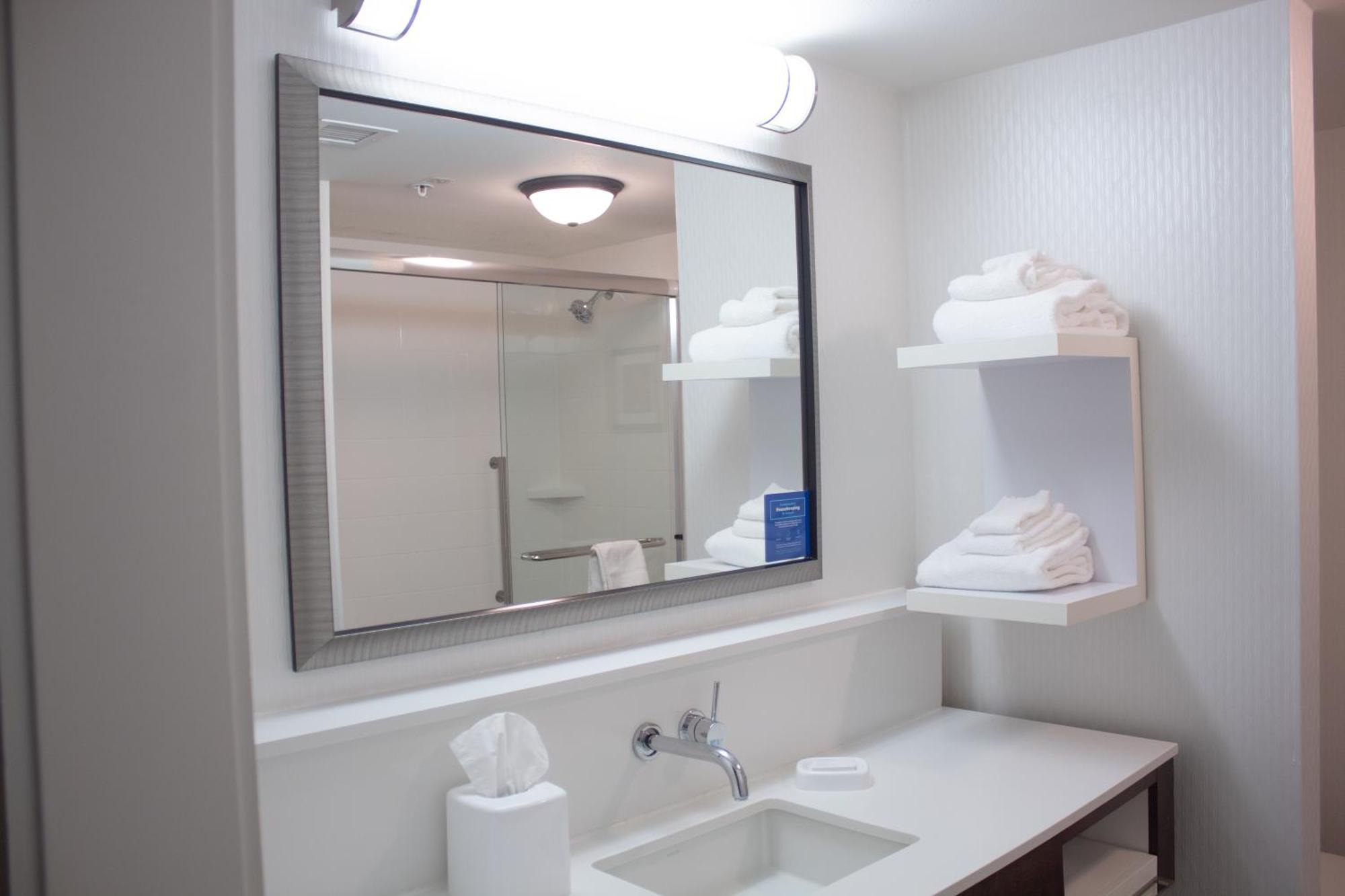Hampton Inn & Suites Big Rapids, Mi Luaran gambar