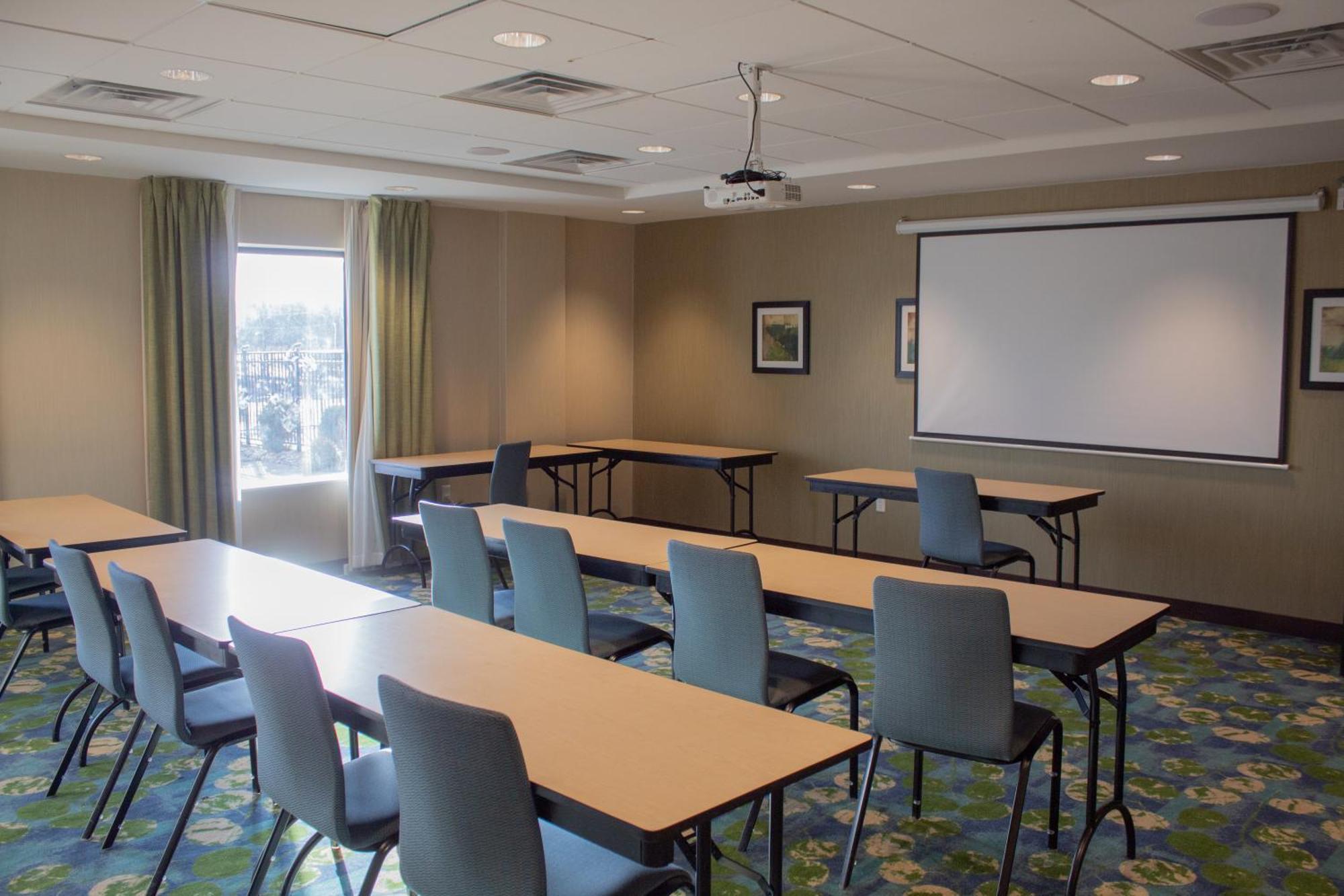 Hampton Inn & Suites Big Rapids, Mi Luaran gambar